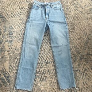 Abercrombie & Fitch 90s Straight Ultra High Rise Jean